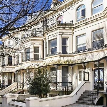 Stylish Central Basement Studio, With Outdoor Space Brighton Екстериор снимка