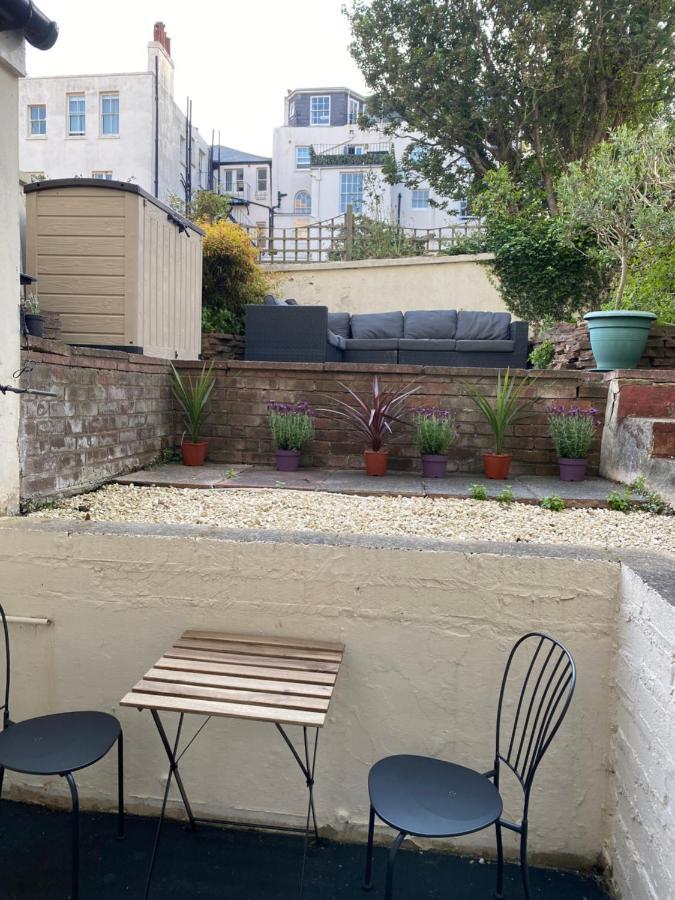 Stylish Central Basement Studio, With Outdoor Space Brighton Екстериор снимка