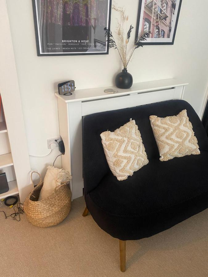 Stylish Central Basement Studio, With Outdoor Space Brighton Екстериор снимка